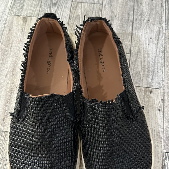 Indigo rd women’s irkicky black woven slip on shoes size 8 - Picture 6 of 9